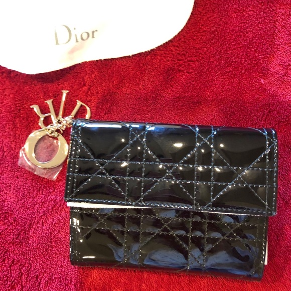 Brand NEW Lady Dior Wallet - Picture 8 of 15